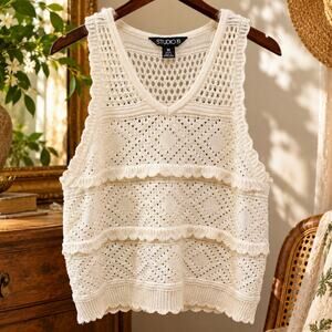 STUDIO 19 Women’s Ivory Open-Knit 100% Cotton Ruffle V-Neck Sweater Vest M